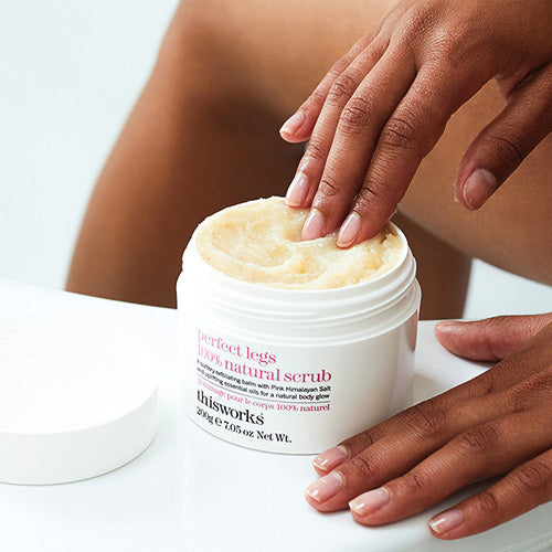 THIS WORKS - Perfect Legs 100% Natural Scrub